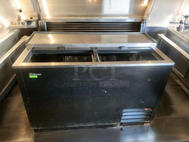 Turbo Air TBC-50SB-N6 beer cooler, black, top-tier condition, 115V, dual sliding lids, tested and working.