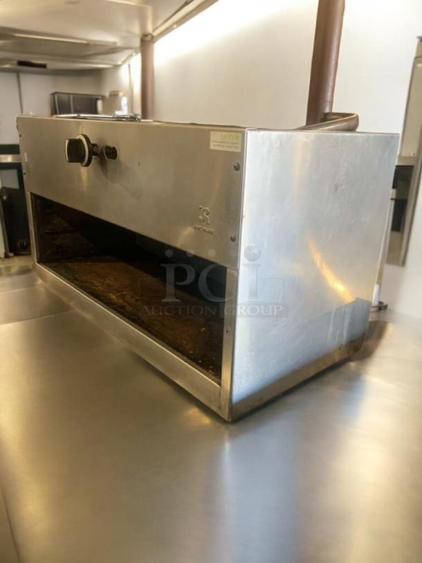 Jade Range natural gas salamander/cheese melter in exceptional condition, fully tested and working, stainless steel exterior.