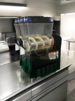 Immaculate BUNN Ultra-2 Gourmet Ice Machine, dual tanks, model Ultra-2, fully tested. Displays "Gourmet Ice" on top.