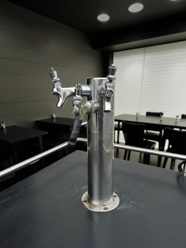 Edgestar Br7001 kegerator conversion refrigerator, excellent condition, stainless steel tap, tested and working.