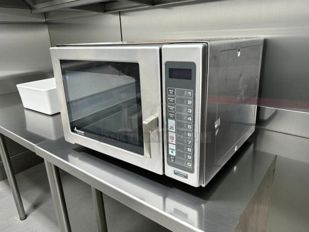 AMANA RFS12MPSA commercial microwave oven, 1200 watts, 120v, stainless steel, keypad controls, tested and working.