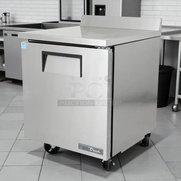 True TWT-27F-HC 28" worktop freezer, excellent condition. One section, right hinge door, 115v, tested and working.