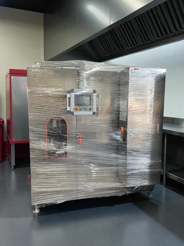 Automatic packing machine in great condition, high voltage 340v, wrapped in plastic, tested and working, stainless steel.