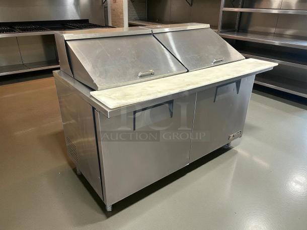 True TSSU-60-24M-B-ST-HC refrigerated sandwich prep table, excellent condition, stainless steel, 2 doors, 60 3/8" width.