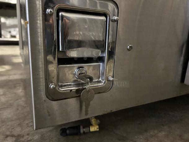 Apace UM1EGA electric grill griddle shown in excellent condition, close-up of control panel with key access.