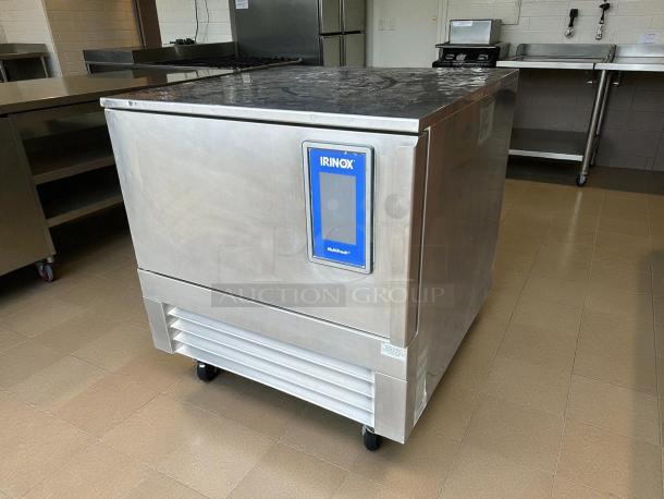 Irinox MF 30.2 PLUS Multi Fresh 30 Kg blast chiller, stainless steel, excellent condition, tested and working.