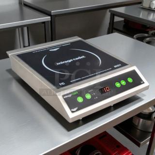 Vollrath 59300 Mirage® countertop induction cooktop with one burner. Stainless steel, digital controls, tested and working.