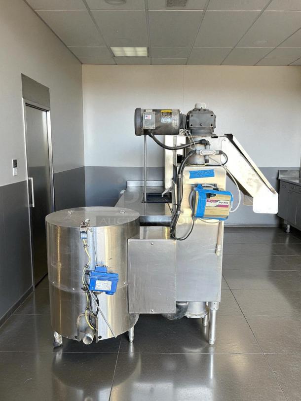 Hobart WPR1260 60" waste pulper with motorized drain valve, stainless steel, tested and working condition, commercial use.