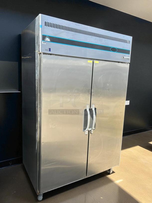 Everest ESR2 49" two-section reach-in refrigerator, stainless steel, two solid doors, top mount, tested, in great condition.