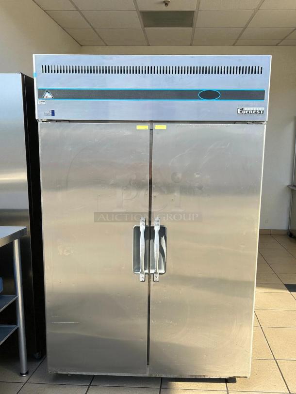 Everest ESR2 49" reach-in refrigerator with two solid full doors, top mount. Great condition, tested and working.