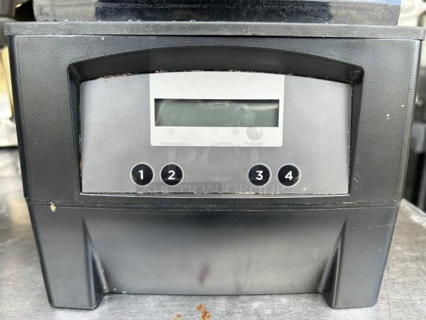 Vitamix 036019-ABAB The Quiet One 48oz. Counter Bar Smoothie Blender, control panel view.