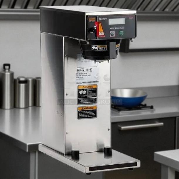 Bunn 53100.0000 ICB-DV Automatic Coffee Brewer, dual voltage, stainless steel, great condition, tested and working.