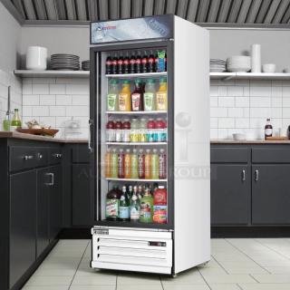 Everest EMGR24 28" one-door merchandiser refrigerator, tested and working, stocked with beverages, in excellent condition.