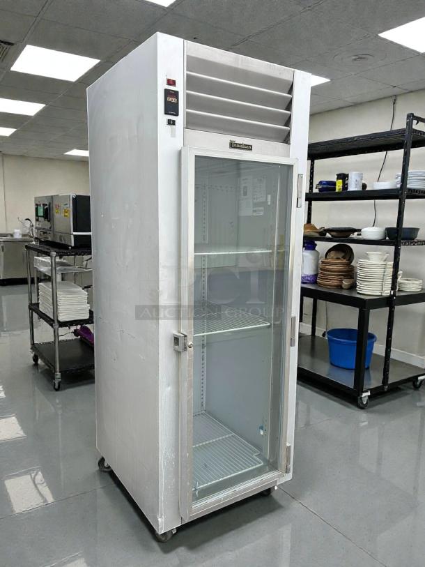 Traulsen G11010 one-section reach-in refrigerator, right hinge glass door, excellent condition, tested, working, 115v.