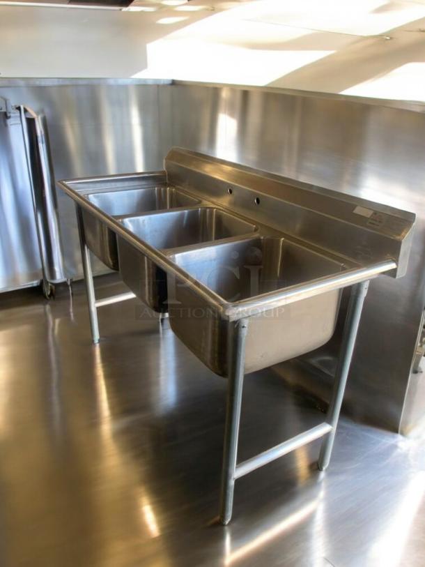 Pristine Advance Tabco T9-3-54-PX 3-compartment stainless steel sink, NSF certified, fully tested, ready for use.