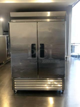 True R49-S commercial reach-in refrigerator, stainless steel, prime condition, dual doors, tested, 115V, by True Manufacturing.