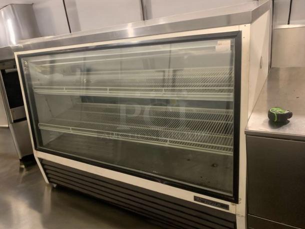 TRUE TCGG-36 refrigerated bakery display case with curved glass, excellent condition, fully tested, 115V, 36-inch model.