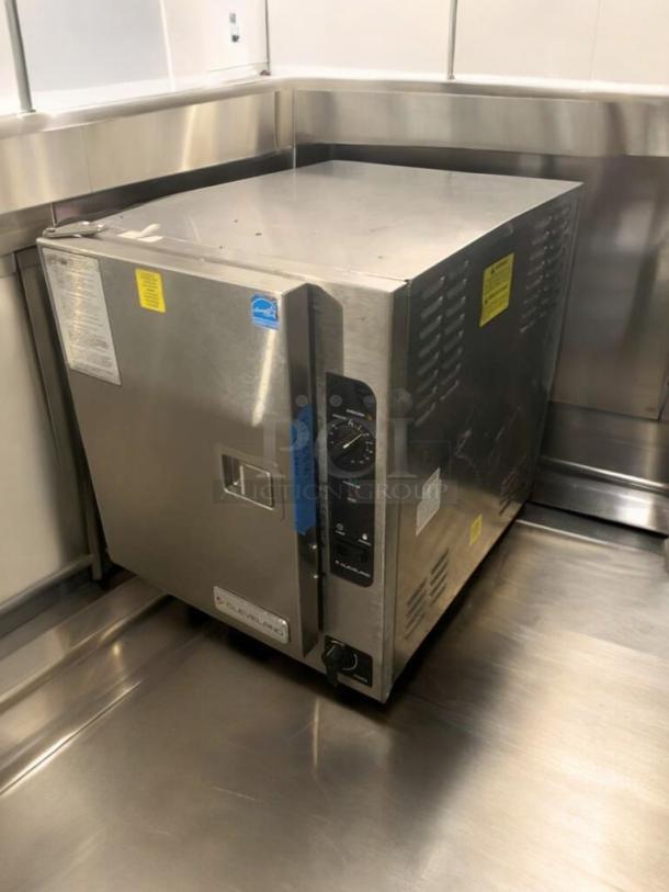 Electric countertop Cleveland SteamChef, commercial steamer oven in remarkable condition. Tested and fully functional.