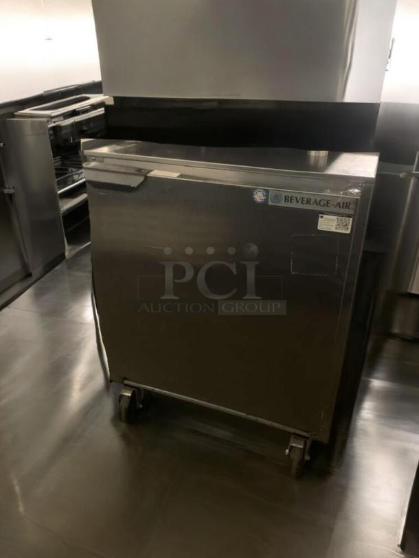 Beverage-Air UCR27A undercounter refrigerator in outstanding condition, 27" commercial grade, 115V, fully tested and working.