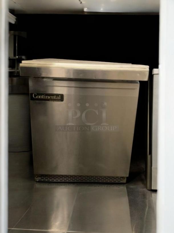 Continental Refrigerator SW27N-U-DW1, superb condition, single door undercounter cooler, stainless steel, 115V, fully tested.