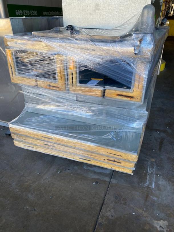 Norlake 6' x 6' walk-in cooler, model CPB075DC-A, with floor and self-contained compressor. Wrapped, needs hookup.