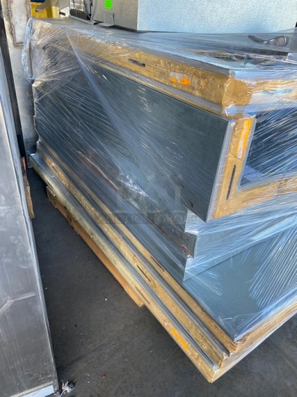 Norlake 6'x6' walk-in cooler, model CPB075DC-A, wrapped for shipping. Includes floor and self-contained compressor. Needs setup.