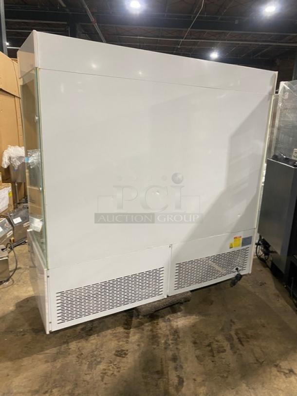 SWEET! 5-tier refrigerated display case, model ZSGLLQ18. Glass showcase style, 2 sliding doors, 220V.