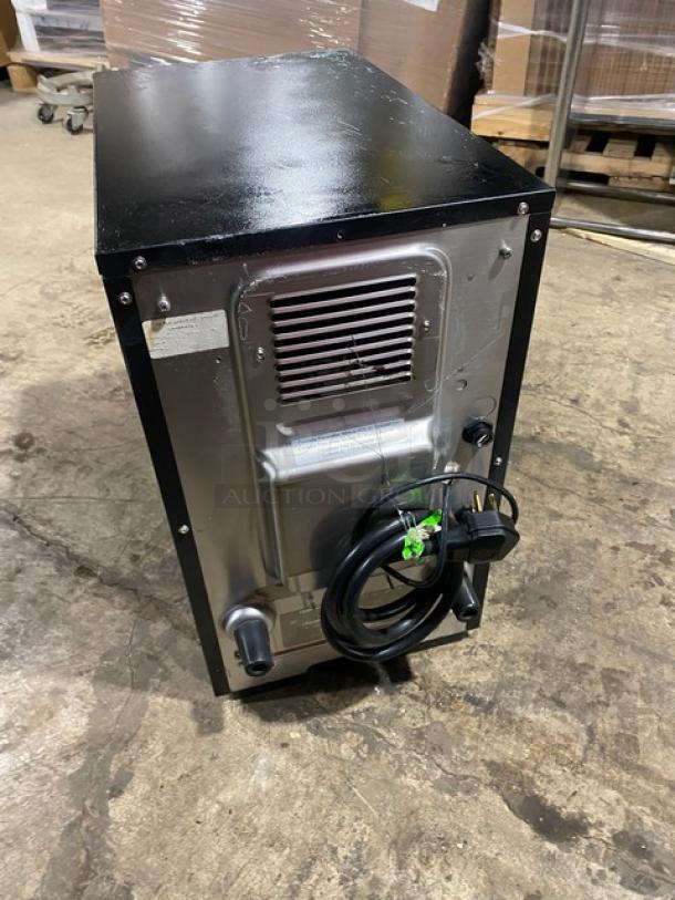 MerryChef Eikon E2S commercial rapid cook oven, black, 208/240V, 1 phase, countertop model, electric powered, excellent condition.