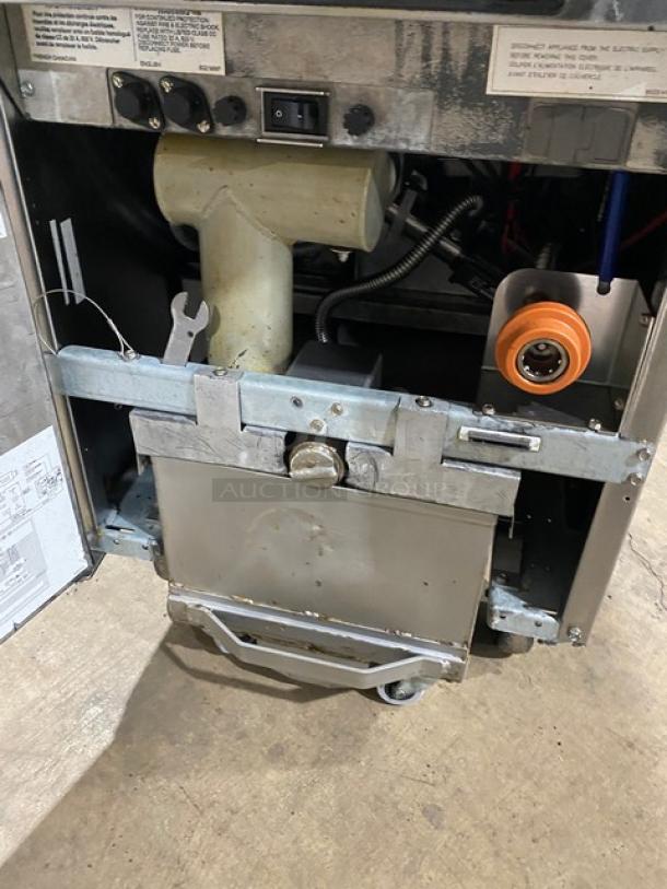 Frymaster FilterQuick electric fryer, stainless steel, Model 1FQE80U0ZQTZB17, touch screen, filtration system, on casters.