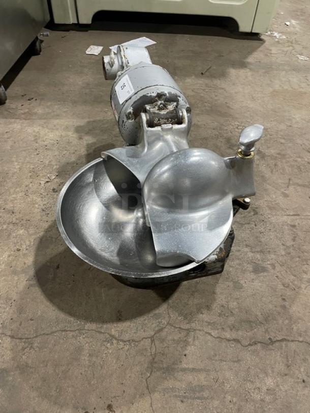 Hobart 84142 stainless steel commercial buffalo chopper, SN: 1551292, 115V 1-phase, countertop model. Good condition.