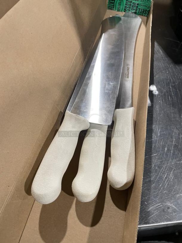 Dexter Commercial 16" Carbon Steel Pizza Knife, Model S16016, new condition, featuring sturdy white handles.