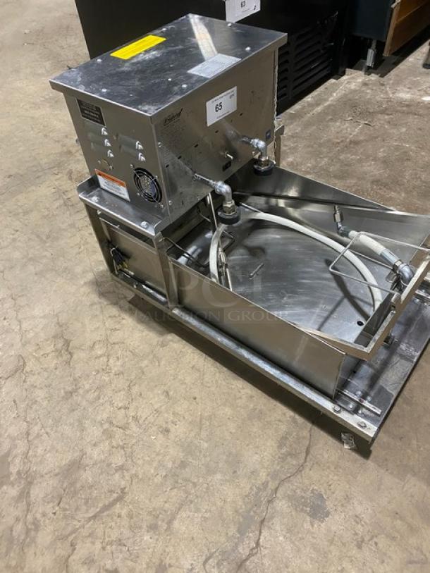 Pitco Frialator P18 75 LB Portable Fryer Oil Filter Machine, stainless steel, 115V 1Phase, serial F22EA028133, in good condition.