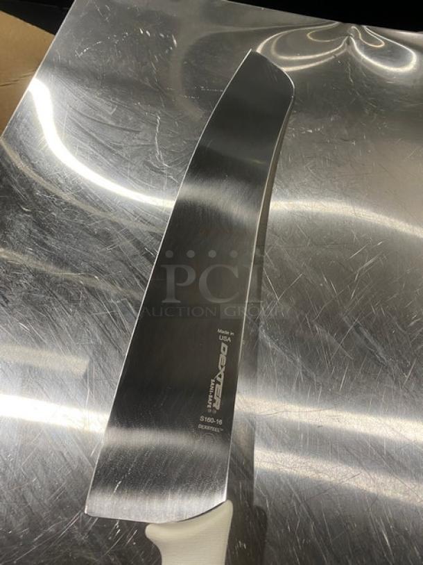 Dexter Russell Sani-Safe 16" pizza knife, model S160-16, stainless steel blade, white grip handle, excellent condition.