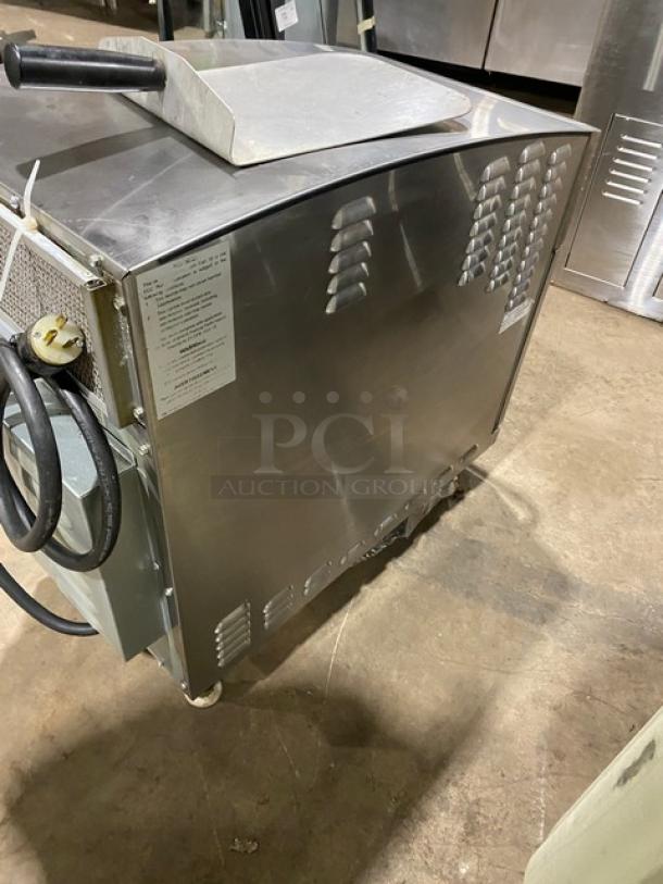 Merrychef EIKONE2 rapid cook oven, stainless steel, electric, 208/240V 1-Phase, serial 1505213090759, countertop model.