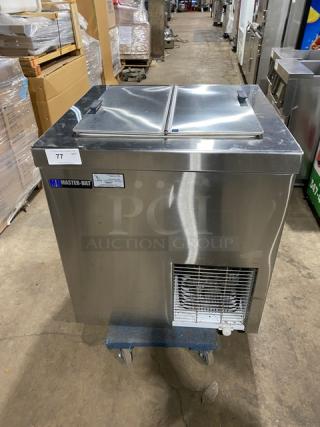 Master Bilt Commercial Ice Cream/Frozen Yogurt Dipping Cabinet! With Flip Top Style Lids! All Stainless Steel! Model DC4DSE Serial 221709LFF01! 115V 1Phase! - Item #1223070