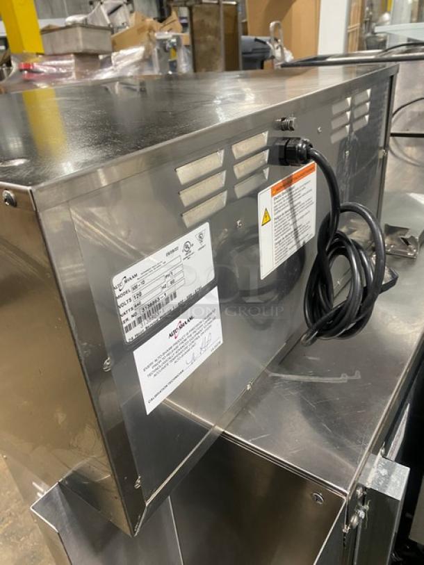 Alto Shaam Model 5001D stainless steel warming drawer, Halo Heat Series, serial 3138863-1, 120V 1Phase, in excellent condition.