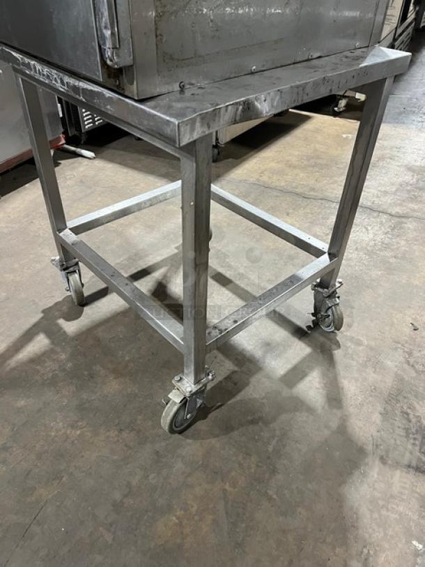 Alto Shaam 1000-TH/11 Cook-N-Hold oven, stainless steel, on casters, commercial stand, 120V, electric model.