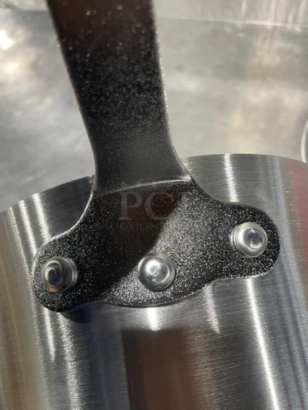 Adcraft Hyperion 3 Series tapered saucepan, Model H3-TSP4, new condition, durable handle with rivets.