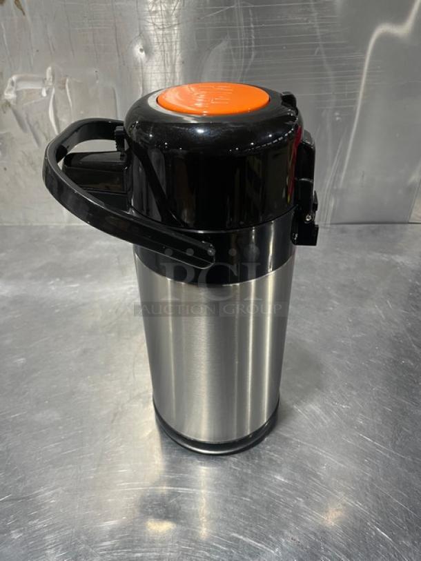 Service Ideas SECA22S 2.2L stainless air pot with push button. Insulated liner, retains heat 4-6 hours. New in box.