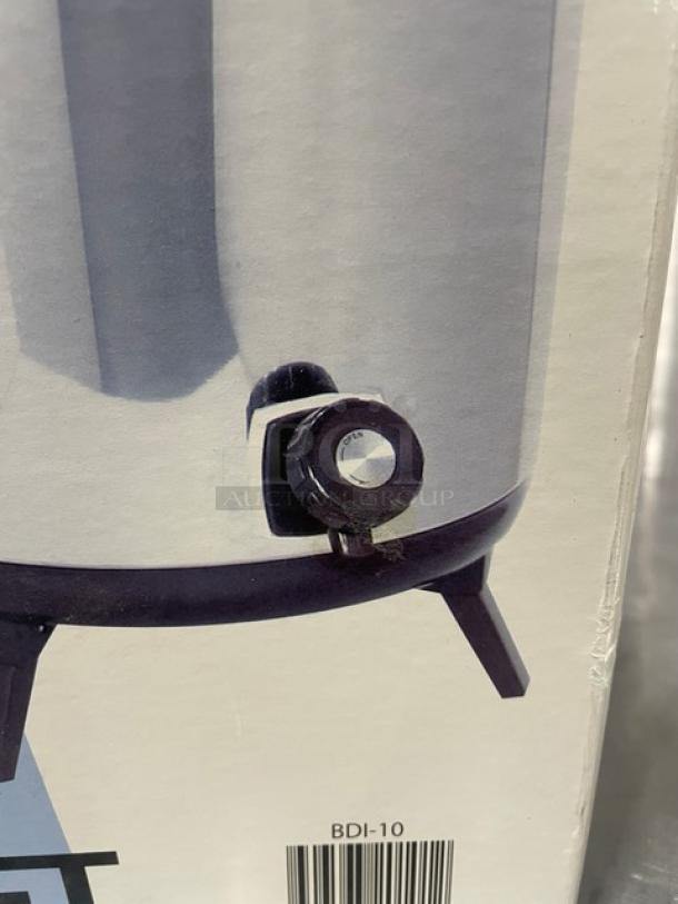 Adcraft 10 Qt Insulated Beverage Server, Stainless Steel, Model BDI-10, New in Box, with Carrying Handle.