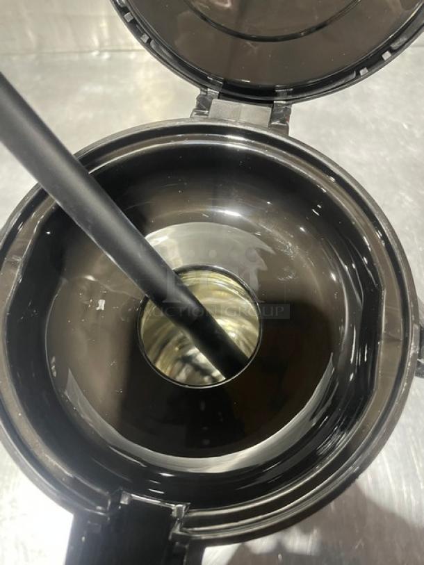 Service Ideas 2.5L Push Button Air Pot, Model ECA22S. New, glass lined, eco-friendly design. Open lid showing interior.