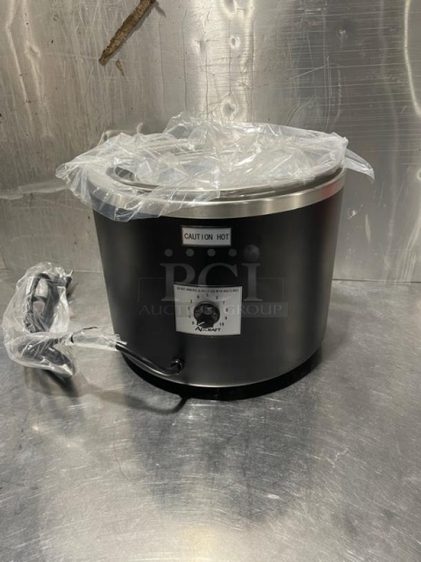 NEW Adcraft FW-1200WR/B 11 Qt Cooker/Warmer, stainless interior, 120V, visible caution label, with packaging.