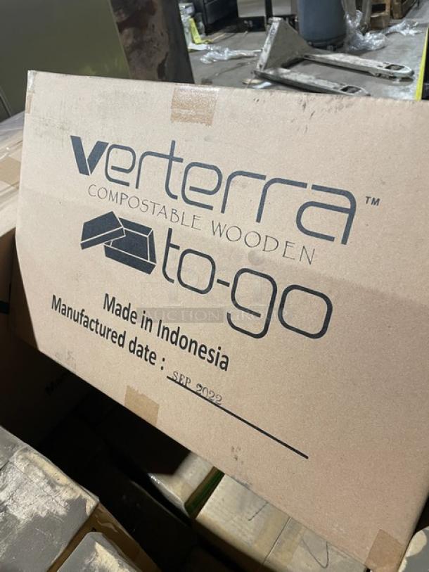 Mixed pallet with Minima compostable spoons, Kari-Out aluminum pans, and Verterra to-go trays. Pallet features sealed boxes.