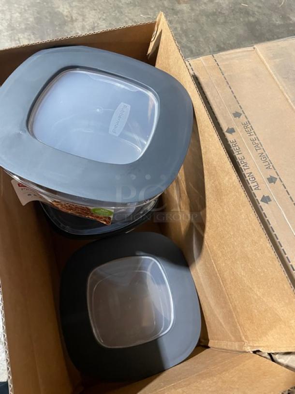 Rubbermaid Premier Series 14 Cup Round Food Containers with gray lids, model 1937693, in open box. Brand new condition.