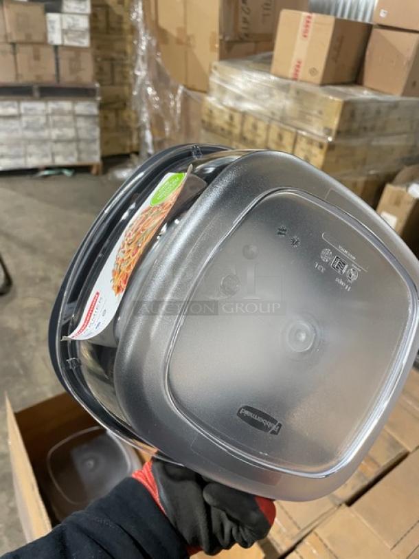 Rubbermaid Premier Series 14 Cup Round Food Container with gray lid, model 1937693. New, crystal-clear, stain-resistant.