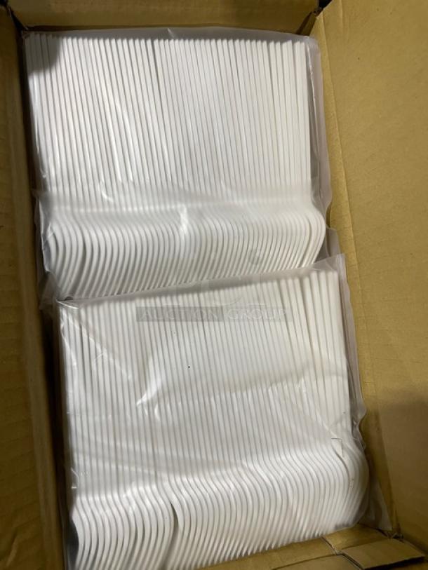 Sterling MM-GP3FK651M compostable forks, 6.5-inch, white, brand new, 1,000 per case, shown in full pallet packaging.
