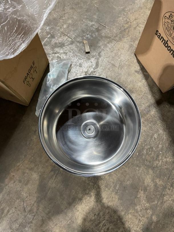 Brand new Sambonet Elite wine cooler stand, stainless steel, mirror shine, 24.75", model 5611963, commercial use.