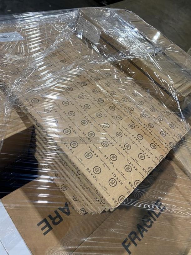 Mixed pallet of Libbey beer glasses, Diversified dish, Winco dome cover, porcelain plates, and pepper mill, new condition.