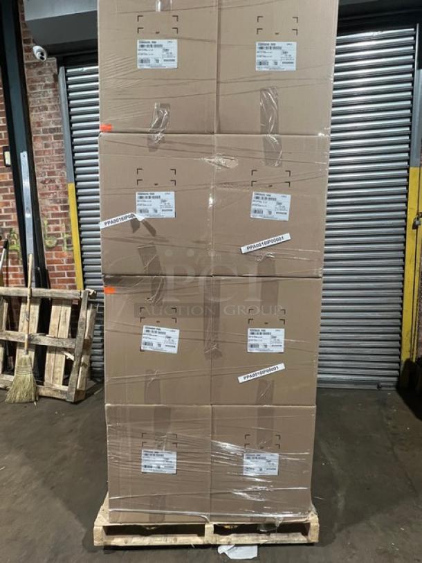 BRAND NEW full pallet of IPL Commercial Clear 16 Oz. Square Tamper-Evident Deli Containers, Model 2509500265, 700 per case.