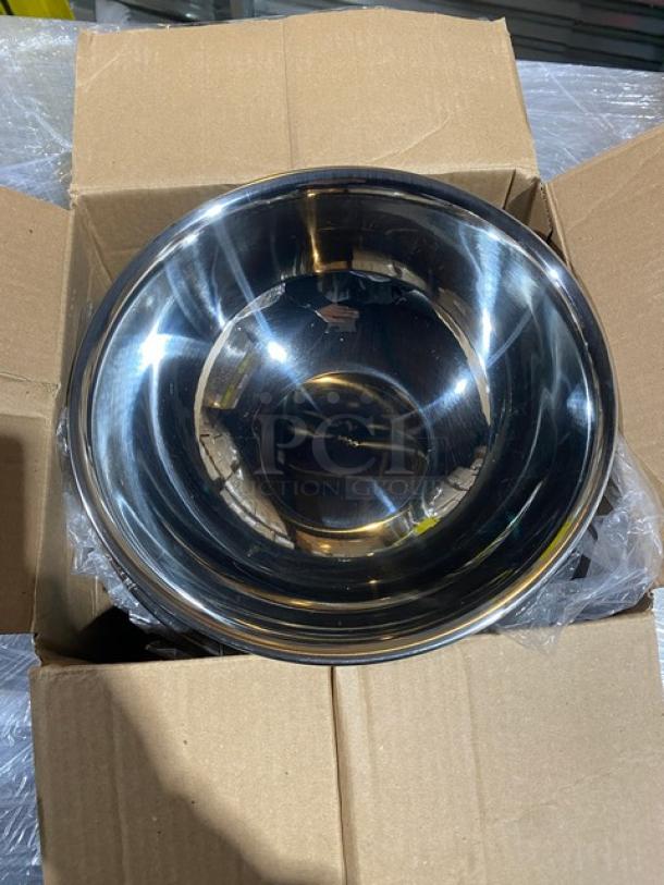 Brand new Vollrath 4 Qt. stainless steel mixing bowl, Model 47934, in original packaging, reflecting pristine condition.